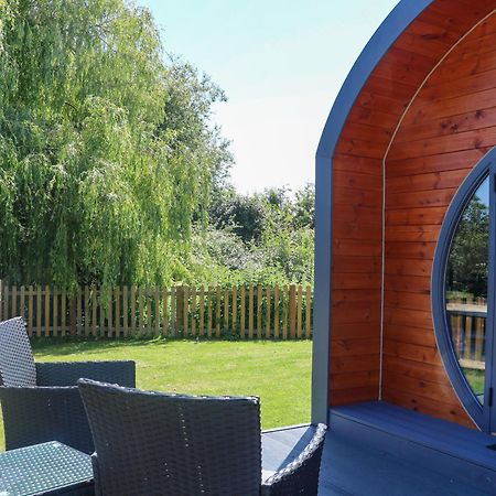 Willow Pod Аръндел Екстериор снимка